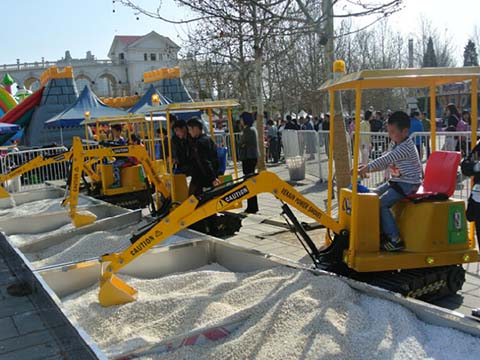 аттракцион детский экскаватор