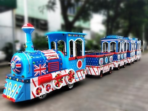 аттракцион паровозик